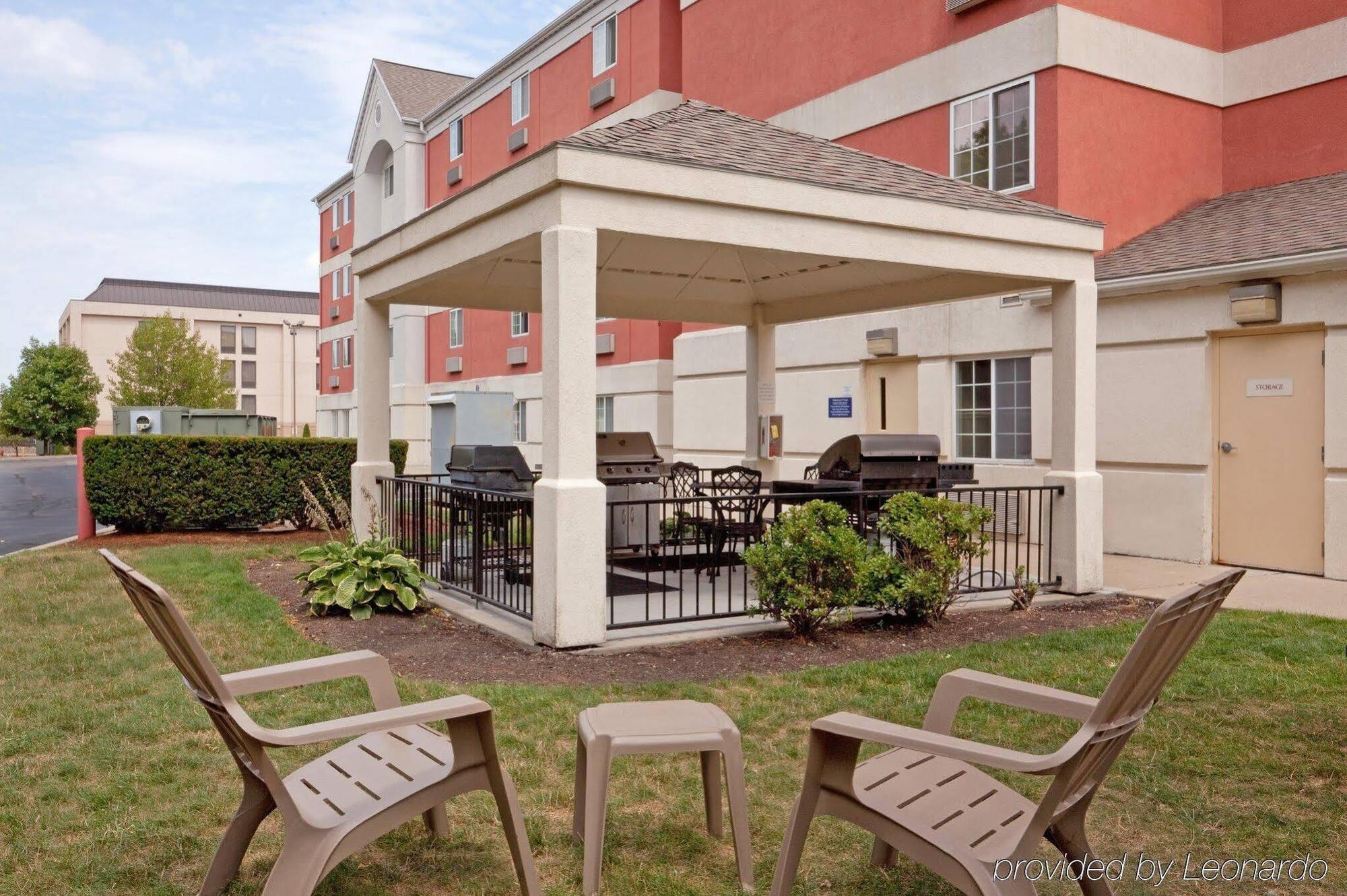 Sonesta Simply Suites Boston Braintree Exterior foto